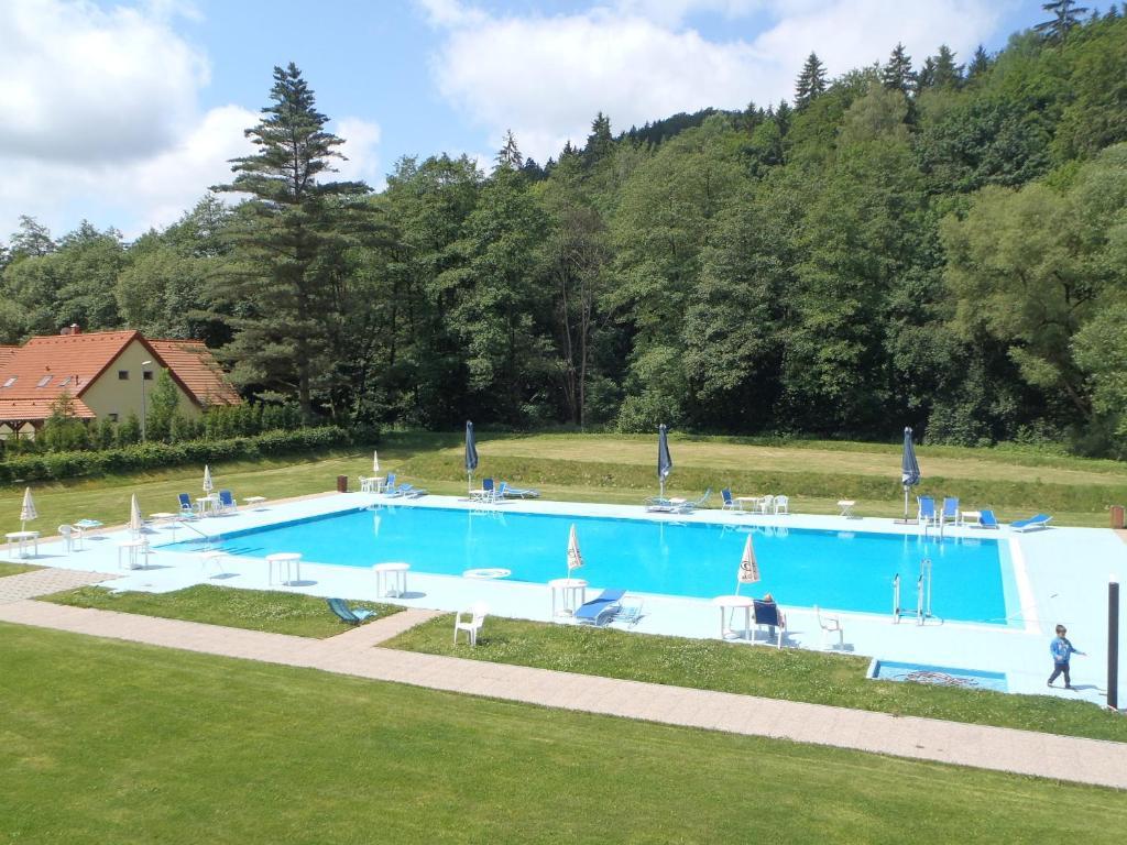 Hotel Bazant Karlovy Vary Extérieur photo