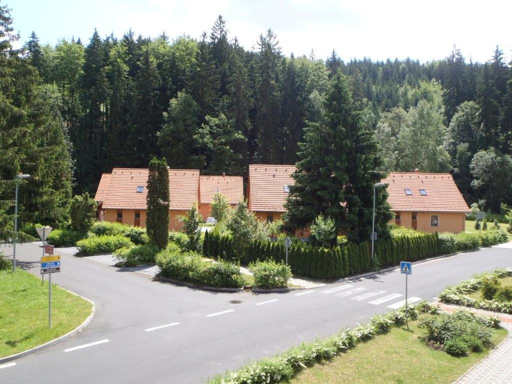 Hotel Bazant Karlovy Vary Extérieur photo